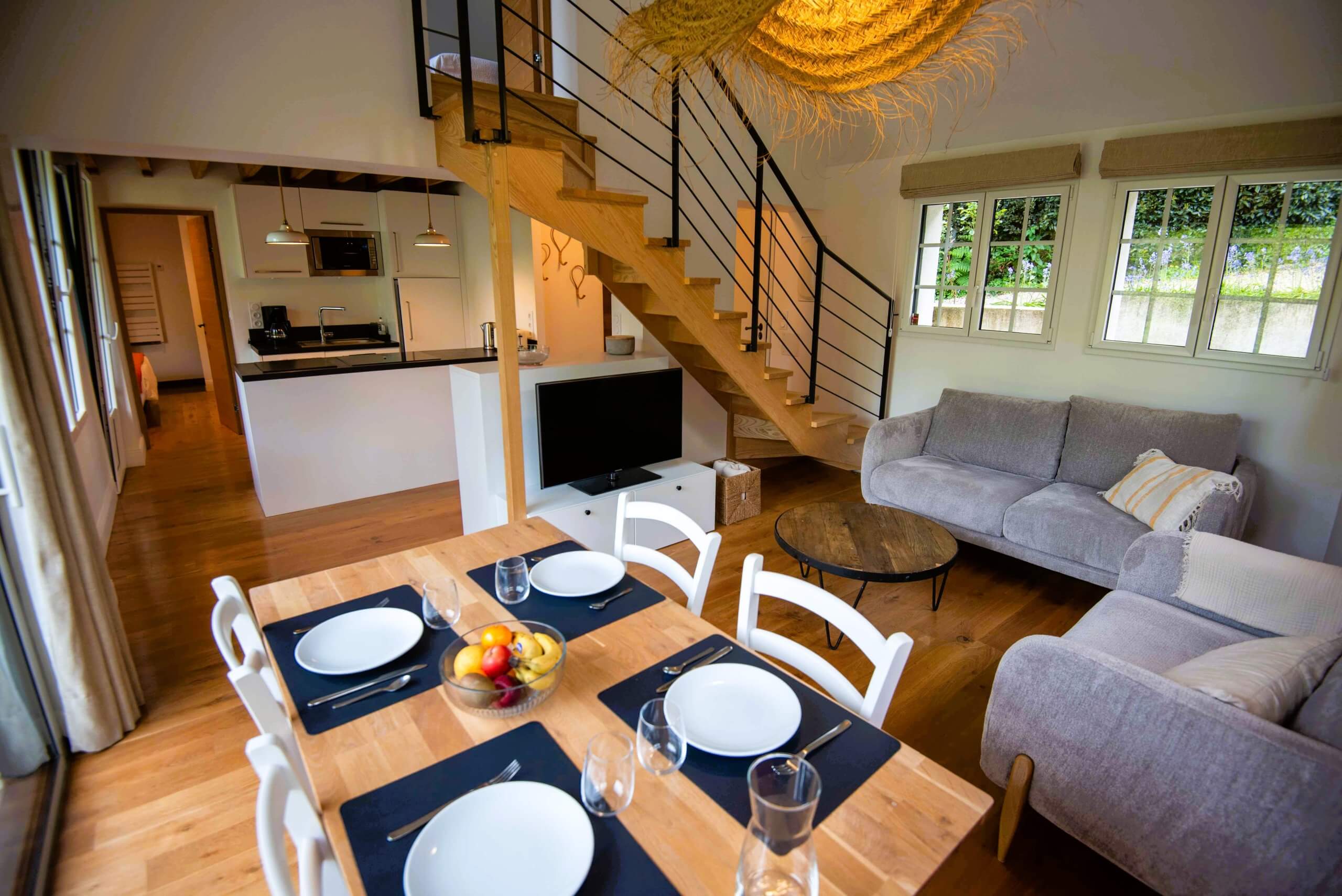 Gite Tilaouen salon et cuisine Gite Tilaouen salon et cuisine